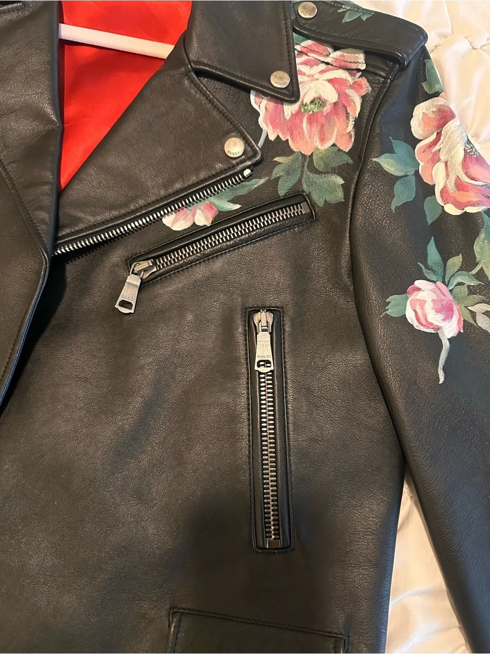 GUCCI black leather motorcycle jacket, rare and beautiful! Tiger and roses